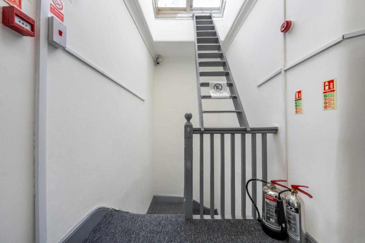 The Buross - Aldgate Aparthotel Londen Buitenkant foto